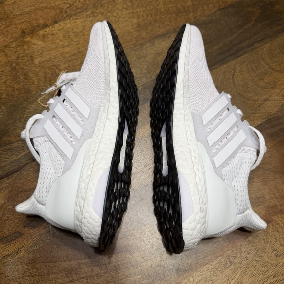 Adidas Ultraboost 1.0 White Cloud Women's Sz. 7 NEW - Picture 5 of 10